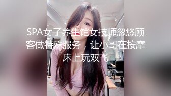 [MP4/ 1.17G]&nbsp;&nbsp;大奶子兼职少妇被猥琐摄影师拖下水掰开鲍鱼拍小B