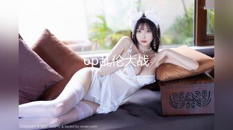 酒店女厕偷拍碎花长裙美少妇 杂乱茂密的穴毛将小穴遮盖