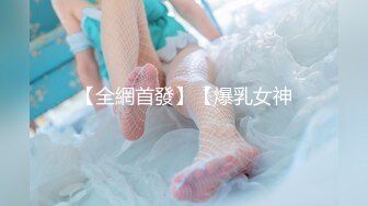 TWTP 公园女厕全景偷拍多位极品美女嘘嘘裹胸裙妹子整理衣服奶又白又大 (5)