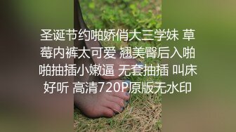 主播穿紫色内裤的老女人