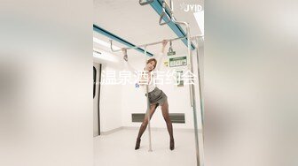 商场白色隔板女厕全景偷拍多位年轻少妇的极品美鲍6 (1)