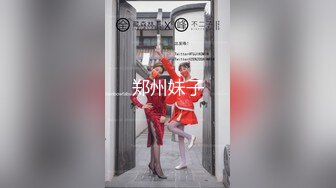 【秦总全国探花】酒店约了个甜美妹子TP啪啪，换上开裆黑丝先做服务毒龙钻骑乘自己动