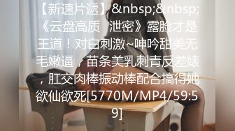 玲珑美脚丝足足交爆射，美足诱惑！粉嫩小脚配黑丝 可爱娇嫩的小脚丫穿上丝袜给哥哥足交 感受一下足交带来的快感