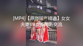 【最美私房女神】清纯处女『小柒』来了 小哥哥以后看小柒撸好吗？投喂100%满足 黑丝美乳完美身材 (1)