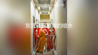 [MP4/ 2.1G] 今日推荐烈焰红唇完美颜值甜美小姐姐3P淫乱，异域风情跪着深喉交